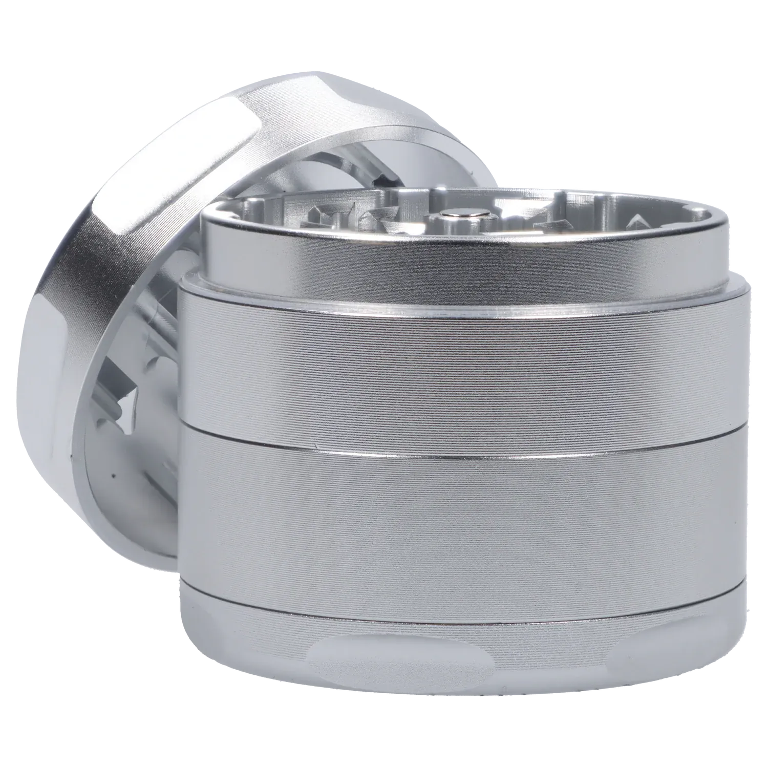 Famous Design Space Aluminum 4pc Grinder - Silver - Image 4